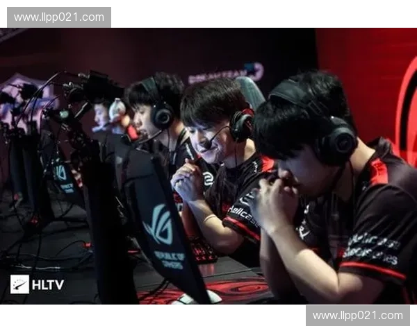 武汉CSGO赛事再度掀起热潮 玩家热情激增助力电竞产业蓬勃发展 武汉CSGO赛事再度掀起热潮 玩家热情激增助力电竞产业蓬勃发展